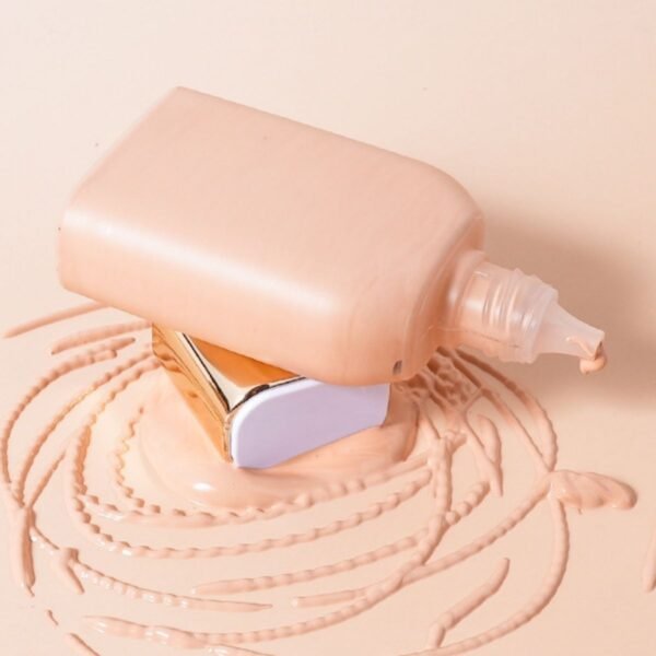 lightweight matte foundation – 24hr wear, natural finish